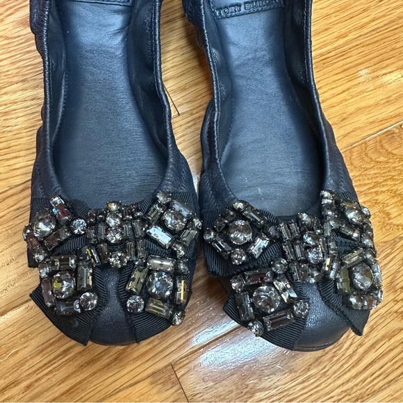Tory Burch Eddie Navy Leather Ballet Flats with Rhinestone Bow — Size 6.5 - Picture 3 of 7